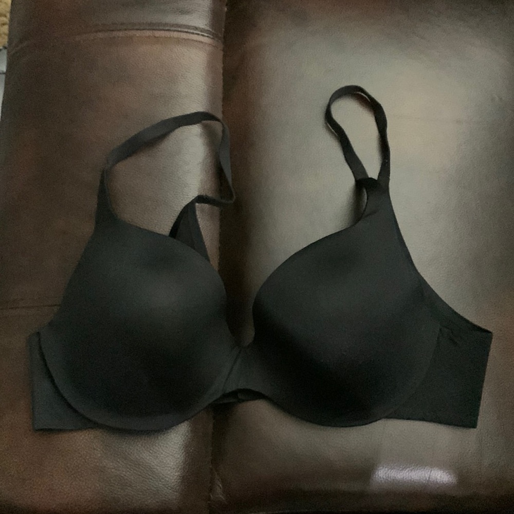 Victoria’s Secret Lined Demi Bra size 36 B Preowned